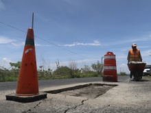 <a href="/noticias/bachea-secretaria-de-obras-carreteras-en-morelos">Bachea Secretaría de Obras carreteras en Morelos</a>